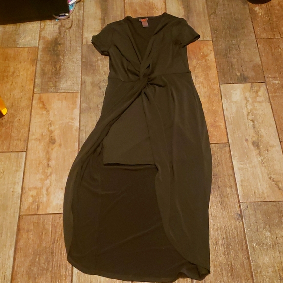 Dress - Picture 2 of 2